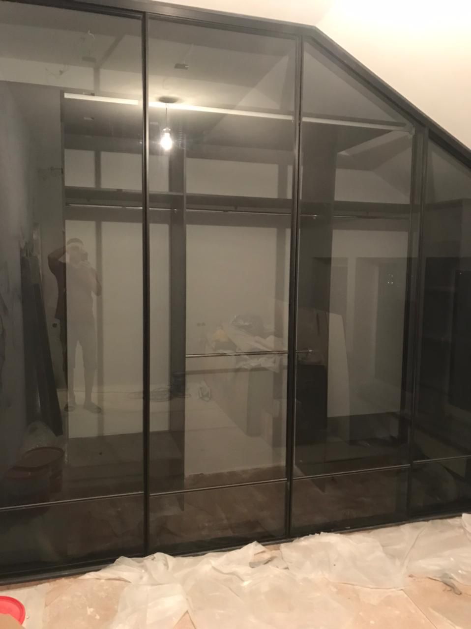 Шкафы-купе прозрачное тонированное стекло